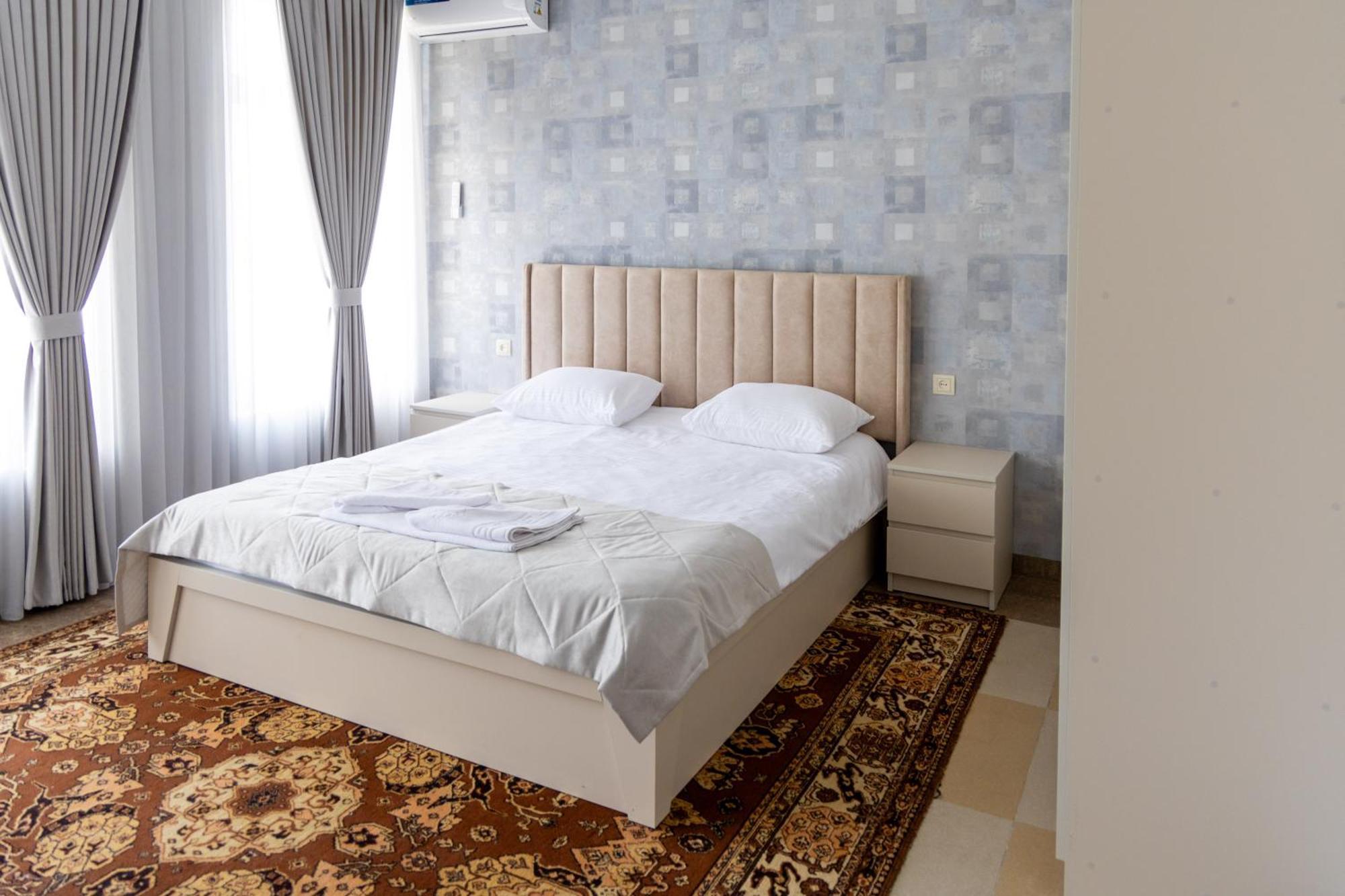 Gladzor Hotel Екстер'єр фото