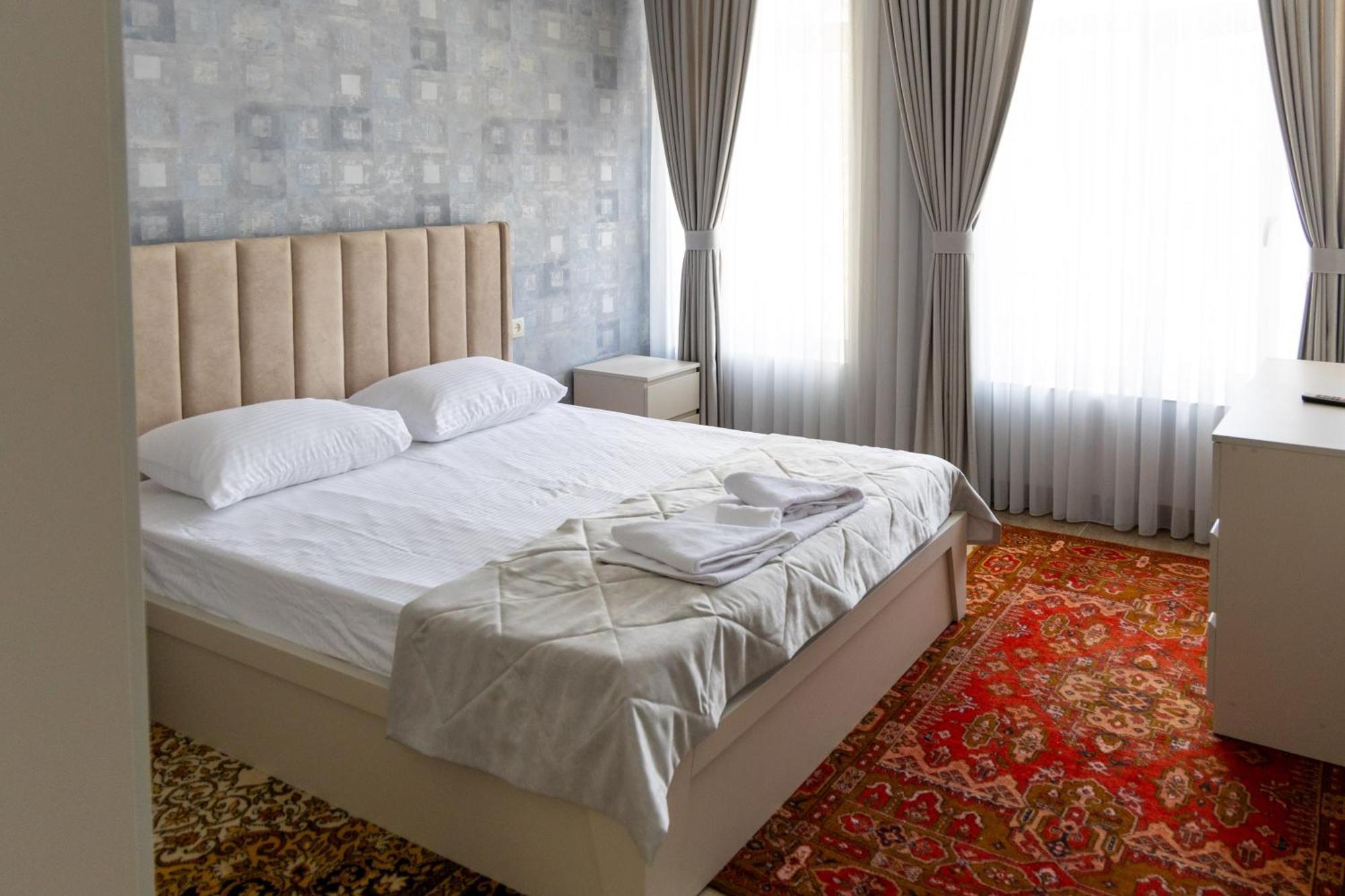 Gladzor Hotel Екстер'єр фото
